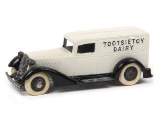Lot 33 - TOOTSIETOY (USA) (1)