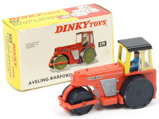 Lot 537 - DINKY TOYS (GB) (1)