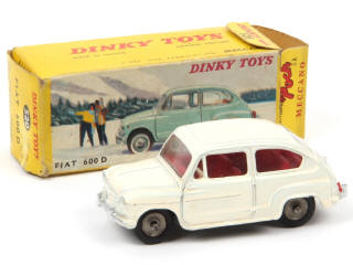 Lot 544 - DINKY TOYS (FRANCE) Série POCH (1)