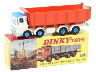 Lot 520 - DINKY TOYS (GB) (1)