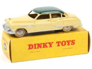 Lot 606 - DINKY TOYS (FRANCE) (1)