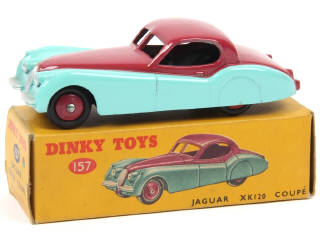 Lot 458 - DINKY TOYS (GB) (1)