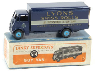 Lot 521 - DINKY TOYS (GB) (1)