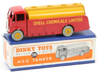 Lot 510 - DINKY TOYS (GB) (1)