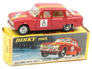 Lot 632 - DINKY TOYS (FRANCE) (1)