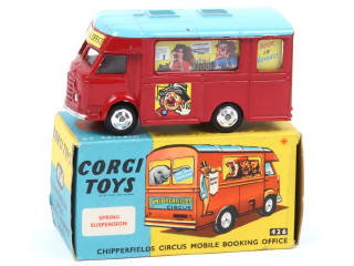 Lot 421 - CORGI TOYS (GB) (1)