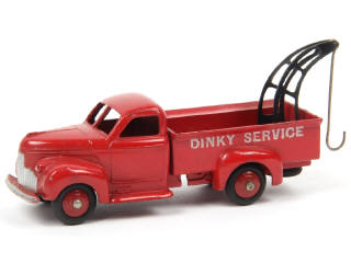 Lot 577 - DINKY TOYS (FRANCE) (1)