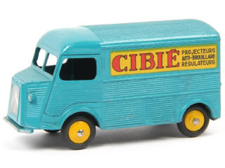 Lot 594 - DINKY TOYS (FRANCE) (1)
