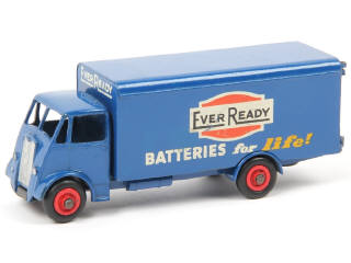 Lot 447 - DINKY TOYS (GB) (1)