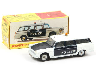 Lot 635 - DINKY TOYS (FRANCE) (1)
