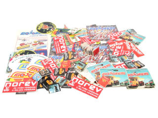 Lot 263 - DIVERS (1)