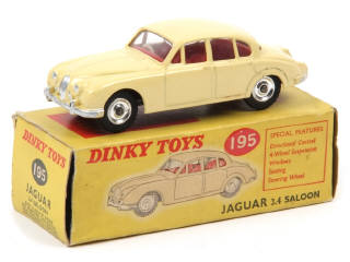 Lot 379 - DINKY TOYS (GB) (1)