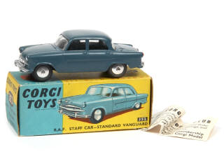 Lot 299 - CORGI TOYS (GB) (1)