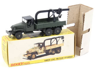 Lot 655 - DINKY TOYS (FRANCE) (1)
