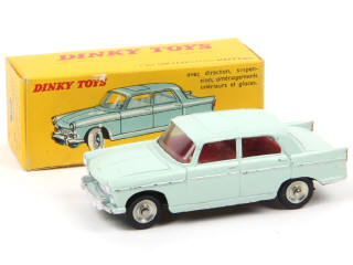 Lot 550 - DINKY TOYS (FRANCE) (1)