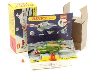 Lot 732 - DINKY TOYS (GB) (1)