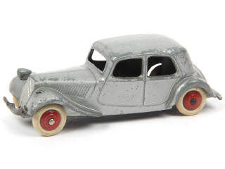 Lot 491 - DINKY TOYS (FRANCE) (1)
