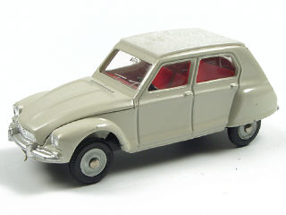 Lot 45 - DINKY TOYS FRANCE (1)