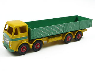 Lot 105 - DINKY TOYS GB (1)