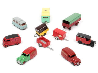 Lot 403 - DINKY TOYS (GB) (10)