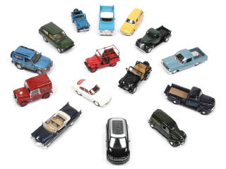 Lot 152 - DIVERS (15)