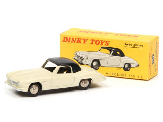 Lot 414 - DINKY TOYS (FRANCE) (1)
