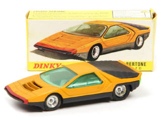 Lot 424 - DINKY TOYS (FRANCE) (1)