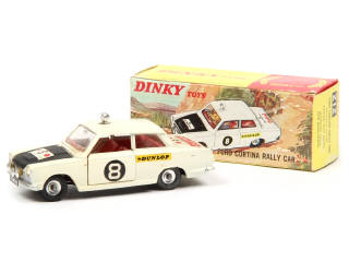 Lot 358 - DINKY TOYS (GB) (1)