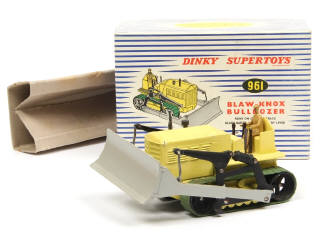 Lot 373 - DINKY TOYS (GB) (1)