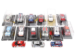 Lot 153 - DIVERS (15)