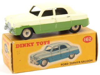 Lot 645 - DINKY TOYS (GB) (1)