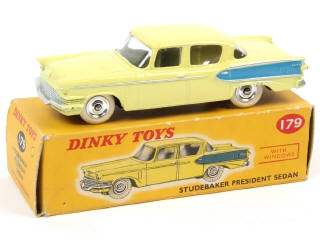 Lot 639 - DINKY TOYS (GB) (1)