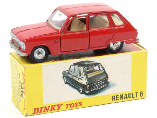 Lot 538 - DINKY TOYS (FRANCE) (1)