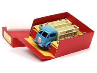Lot 324 - DAN-TOYS (FRANCE) (1)