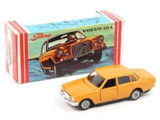 Lot 102 - TEKNO (DANEMARK) (1)