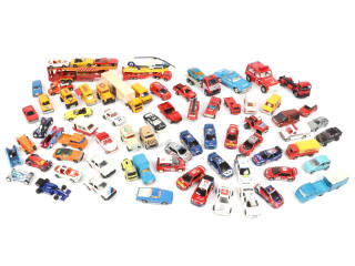 Lot 125 - DIVERS (74)