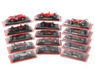 Lot 224 - DIVERS (15)