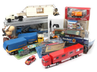 Lot 218 - DIVERS (15)