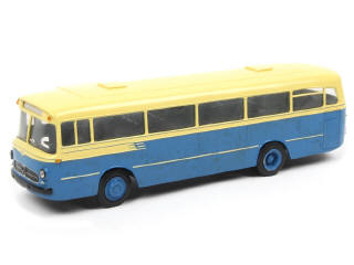 Lot 151 - DIVERS (1)