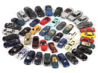 Lot 145 - DIVERS (45)