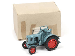 Lot 43 - M.H MODELLE (1)