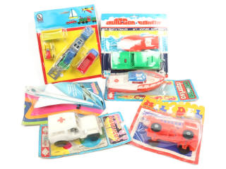 Lot 129 - DIVERS (6)