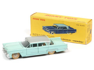 Lot 414 - DINKY TOYS (FRANCE) (1)