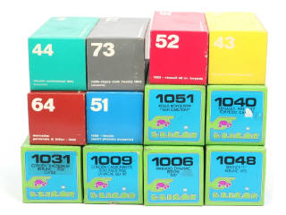 Lot 229 - DIVERS (12)