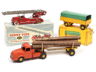 Lot 427 - DINKY TOYS (FRANCE) (3)