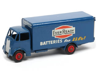Lot 374 - DINKY TOYS (GB) (1)