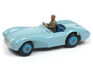 Lot 353 - DINKY TOYS (GB) (1)
