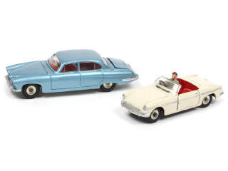 Lot 381 - DINKY TOYS (GB) (2)