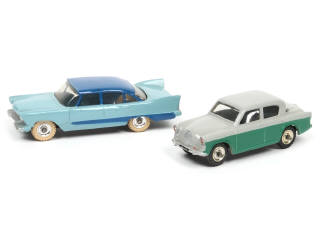 Lot 380 - DINKY TOYS (GB) (2)