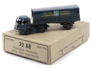 Lot 266 - DINKY TOYS (FRANCE) (2)